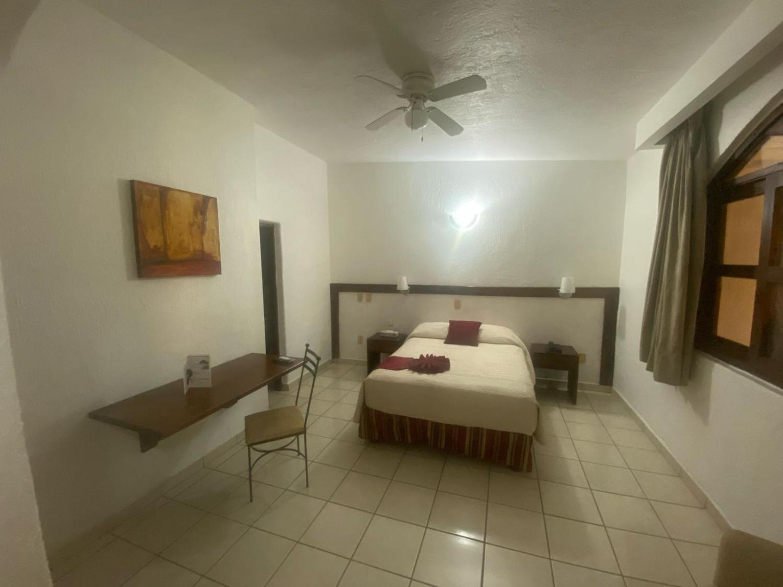 Hotel Boutique La Pergola Manzanillo Exterior photo