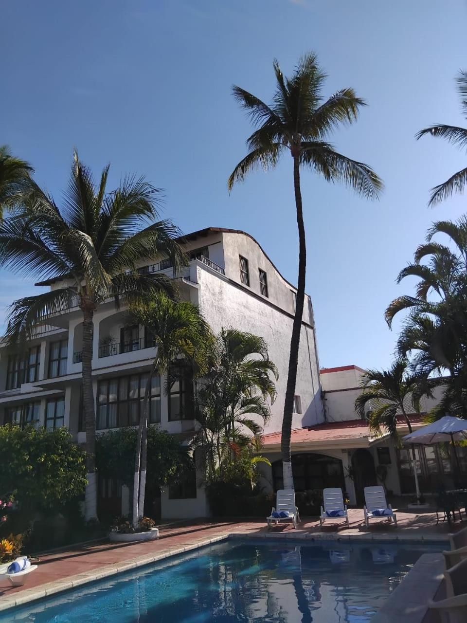 Hotel Boutique La Pergola Manzanillo Exterior photo